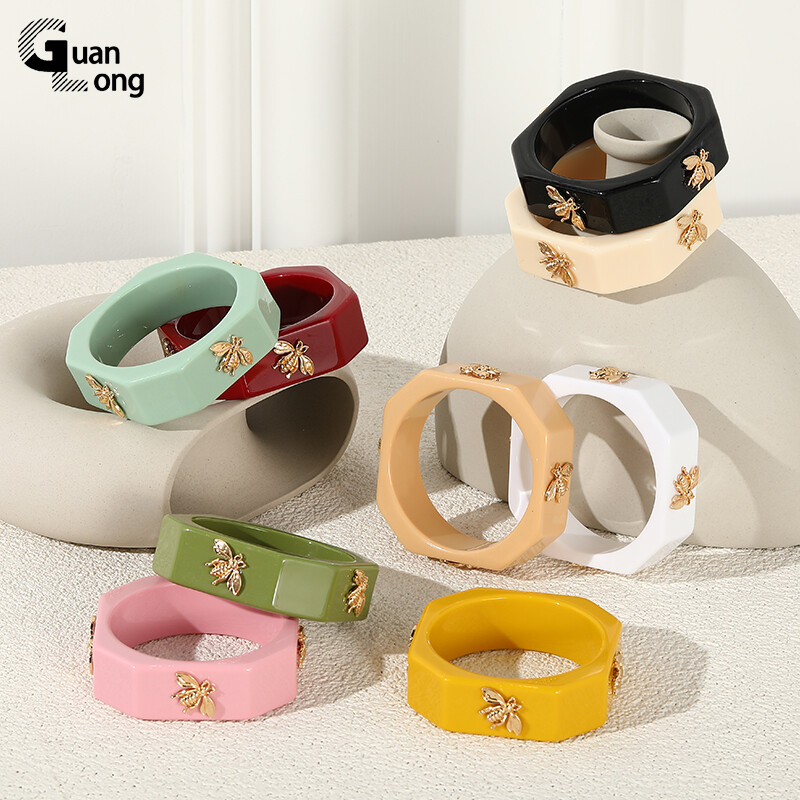 GuanLong többszínű Bee akril divatos karkötők nőknek geometrikus, luxus négyzet alakú indiai karkötők tervezői bájjal