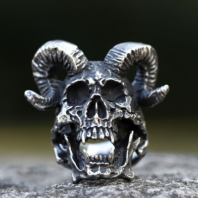2023 ÚJ Férfi 316 literes rozsdamentes acél gyűrűk Gothic Punk Satanic Devil Skull Ring Vintage Steam punk ékszerek Ajándékok ingyenes szállítás