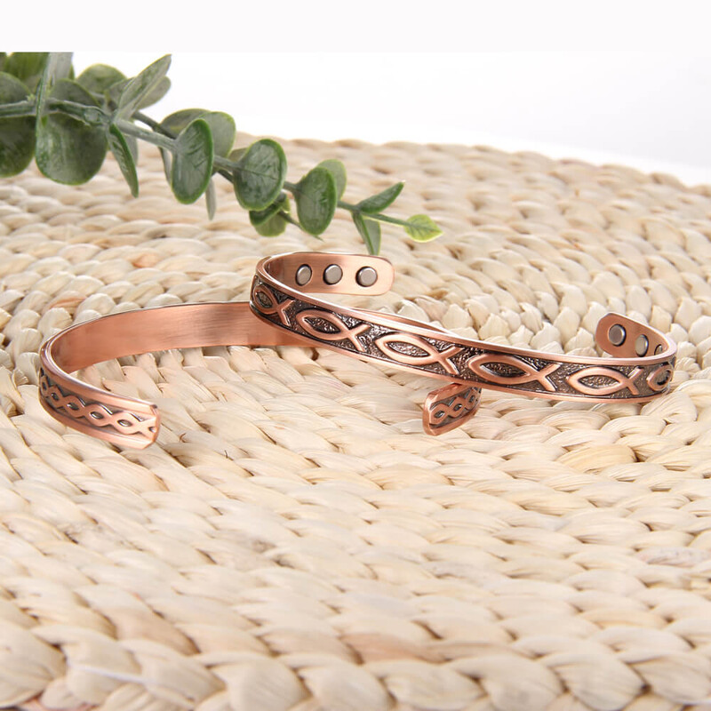 Bakrena narukvica s ugraviranom ribom, 99,99% čisti bakar, magnetska zdravstvena energetska narukvica s podesivom veličinom od 3500 Gaussa