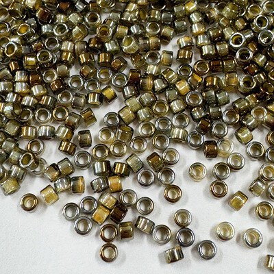 600 kusov 2,5 mm japonských kvalitných sklenených korálok pre natívnu korálkovú prácu, 10 gramov/vrecko, vodeodolné, pozlátené sklenené korálky