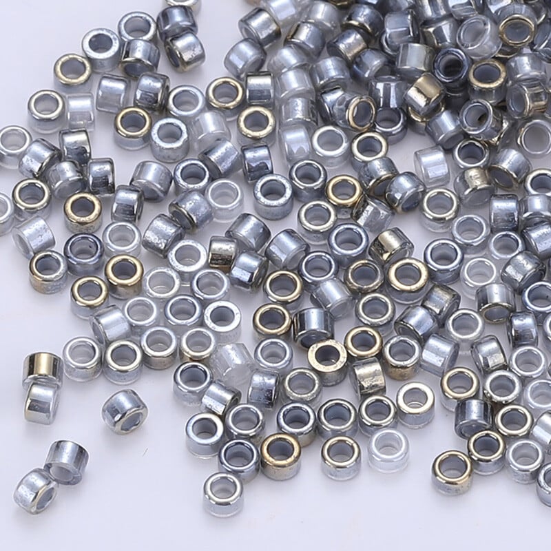 600 kusov 2,5 mm japonských kvalitných sklenených korálok pre natívnu korálkovú prácu, 10 gramov/vrecko, vodeodolné, pozlátené sklenené korálky