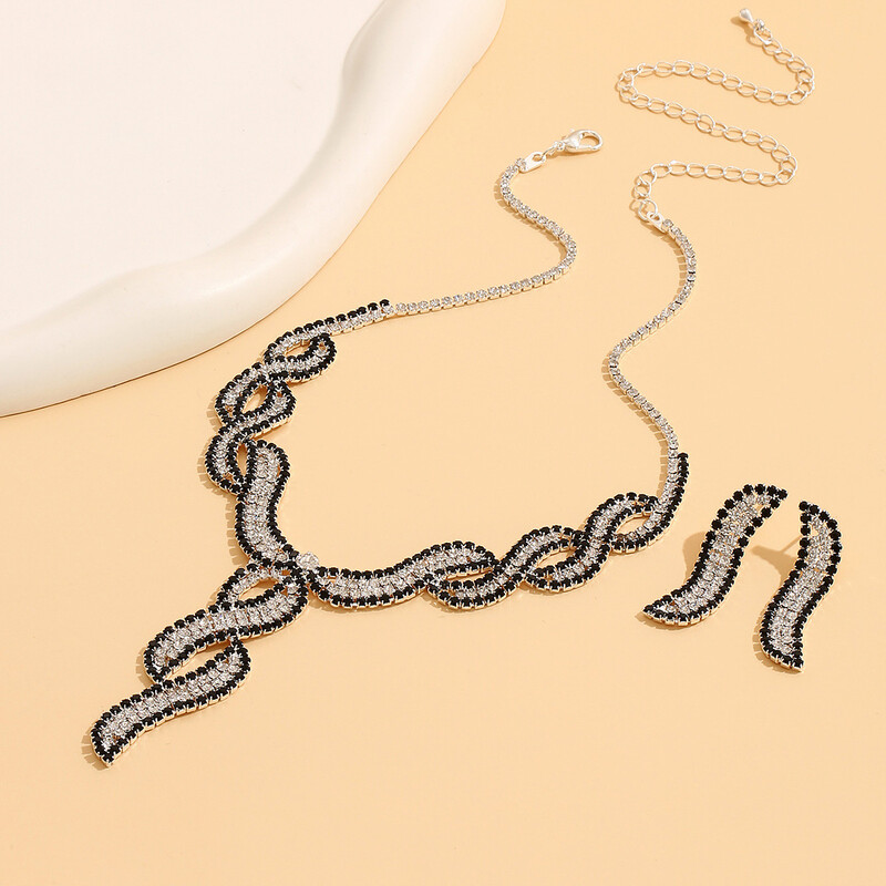 Uus moodne ja elegantne naiste kristallist kaelakee kõrvarõngad peen peokleitide komplekt kett pruudi pulmatarvikud kingitus