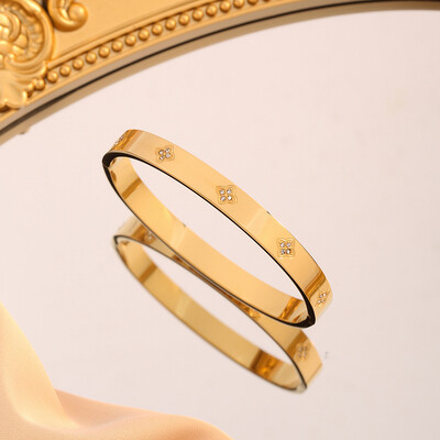 Luksuzna narukvica od korejskog cvijeća od titanijskog čelika, modni lagani luksuzni narukvica za žene, široka narukvica za Valentinovo