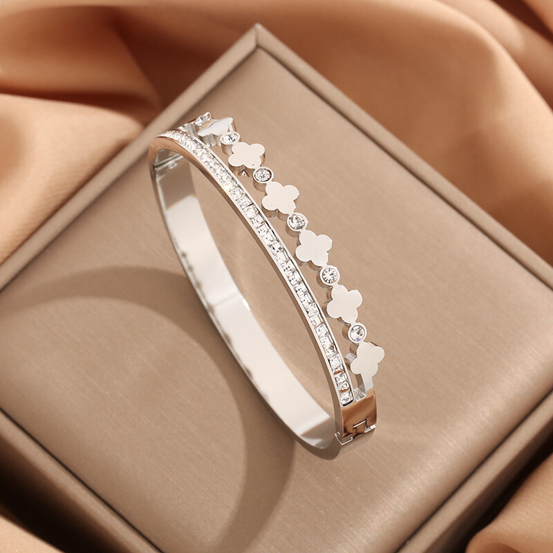 Luksuzna narukvica od korejskog cvijeća od titanijskog čelika, modni lagani luksuzni narukvica za žene, široka narukvica za Valentinovo