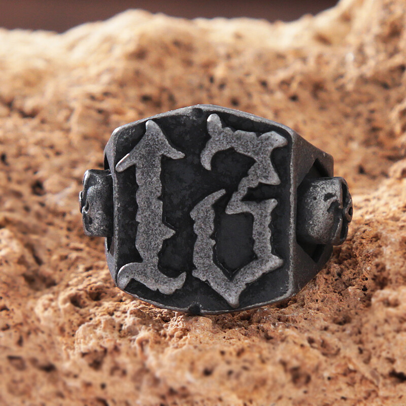 Gotický čierny prsteň s lebkou 13 pre mužov, punk, hip hop, pouličný, nerezový, motorkársky, mužský, číslo 13, prsteň, amulet, módne šperky, darček