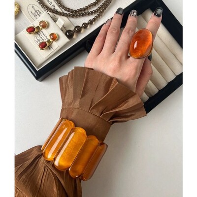 Exaggerate Large Caramel Ανοιγόμενο βραχιόλι με φαρδύ ακρυλική ρητίνη για γυναίκες κορίτσια Εξαιρετικά κοσμήματα μόδας με χοντρά βραχιόλια
