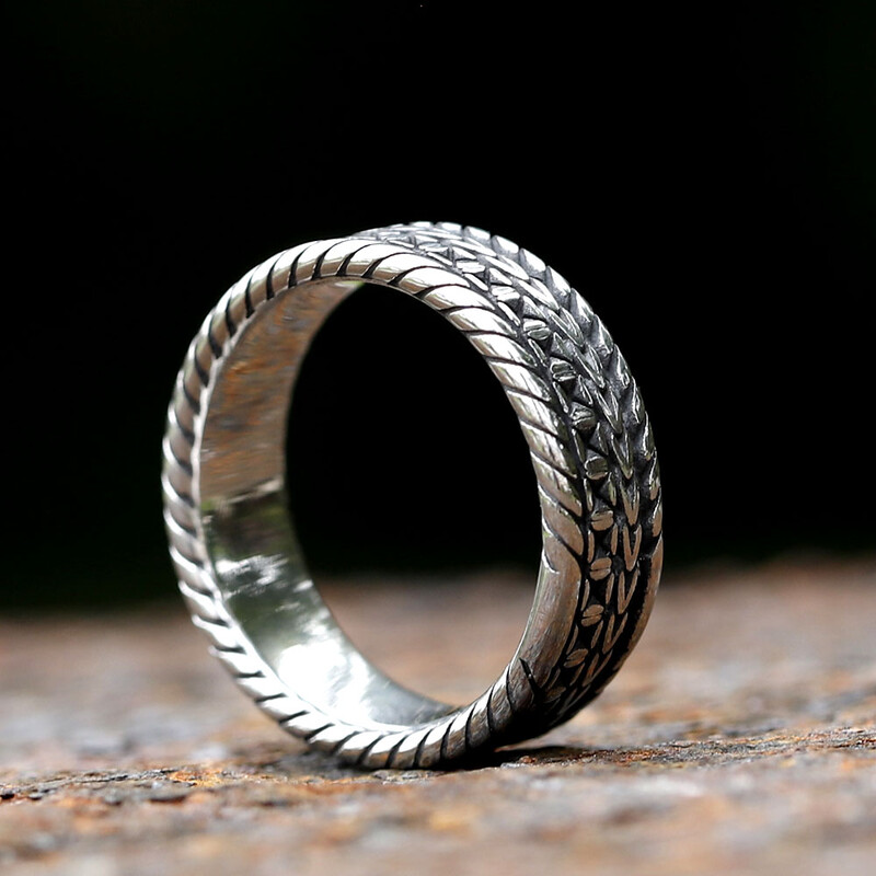 2023 ÚJ Férfi 316 literes rozsdamentes acél Viking kelta csomós gyűrű Kiváló minőségű ékszer amulett gyűrű ajándék ingyenes szállításhoz