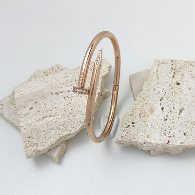 Divatos köröm aranyozott rozsdamentes acél karkötő, igazi szerelem zár víztégla ékszerek, ajándékok nőknek