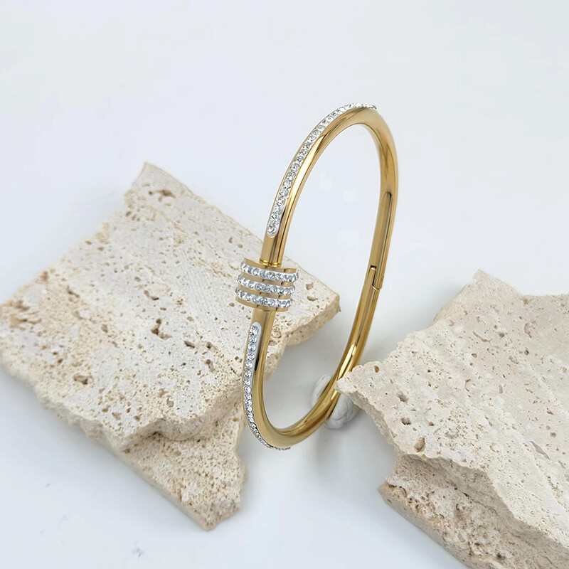 Divatos köröm aranyozott rozsdamentes acél karkötő, igazi szerelem zár víztégla ékszerek, ajándékok nőknek