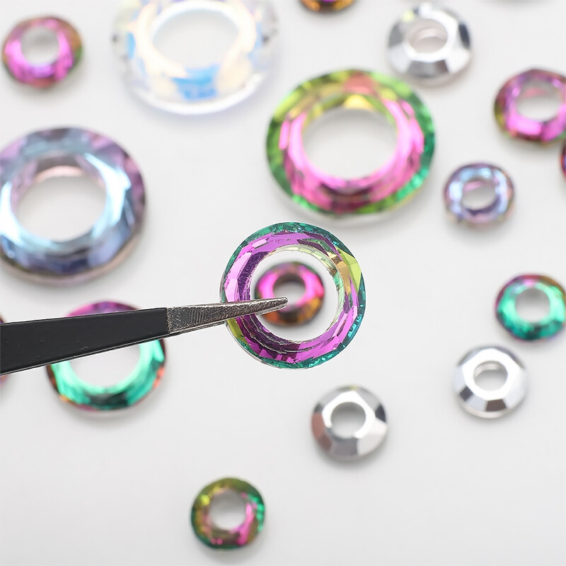 Tarpvalstybinis kelių dydžių didelis skylių apskritimas angelo žiedas Spalvoti stiklo karoliukai pasidaryk papuošalai Aksesuarai Nagų dailė Auskarai Priedai...