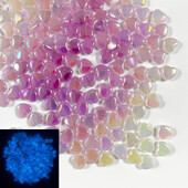 Mini szív alakú gyöngyök ékszerekhez, színváltoztatáshoz, világító, ragyogó sötétben barkácsolás kézműves fülbevalók karkötő nyaklánc varázsa