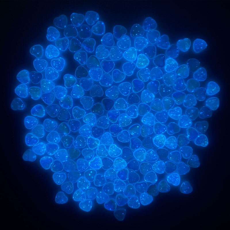 Mini szív alakú gyöngyök ékszerekhez, színváltoztatáshoz, világító, ragyogó sötétben barkácsolás kézműves fülbevalók karkötő nyaklánc varázsa