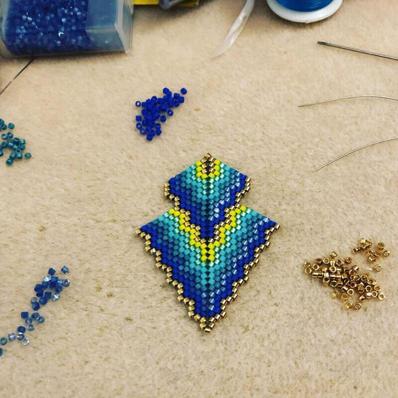 Mărgele de sticlă MKU japoneze, culori metalice, mărgele de sticlă libere de 2 mm, 10 g/20 g/30 g pentru cercei de bricolaj, creativitate, lucrare manuală.