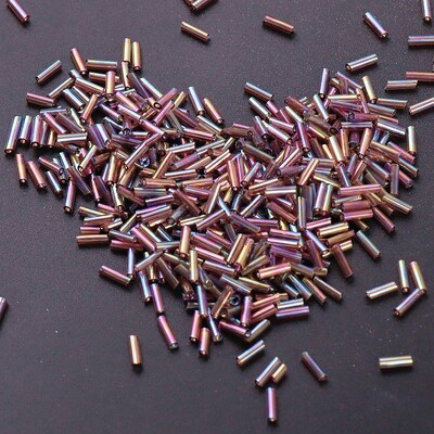 Krāsainas 300 gab. Sēklu krelles 11/0 Cauruļu krelles 2x6mm Stikla sēklu krelles DIY rotaslietu izgatavošanai Sieviešu apģērbu aksesuāri