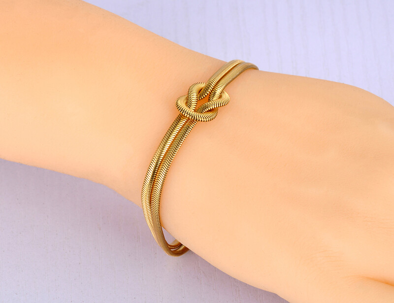 Lokaer titán rozsdamentes acél kígyó lánc karkötők Divatos kétrétegű, geometrikus csomós karkötő nőknek Браслет B22036