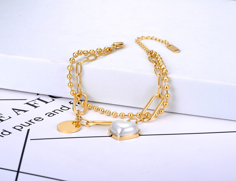 Brățări Lokaer din oțel inoxidabil din titan, cu două straturi, brățări cu lanț pentru femei, brățară cu farmec cu inimă de perle albe de modă B21125