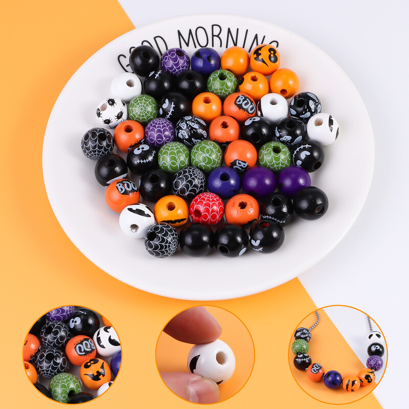 50 DB/LOT Véletlenszerű Halloween szellem és sütőtök mintás távtartó fagyöngy készlet, barkácsolás Halloween ékszer gyöngysor festett laza gyöngyök