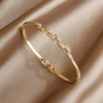 Klasične luksuzne narukvice s privjescima od cirkonijevog križa za žene Nakit modne marke Elegantna narukvica s čvorovima
