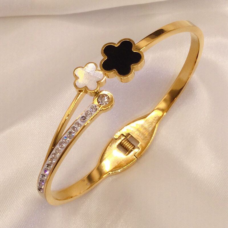 New Fashion titán acél Pentagram karkötő, női személyre szabott egyszerű rozsdamentes acél karkötő