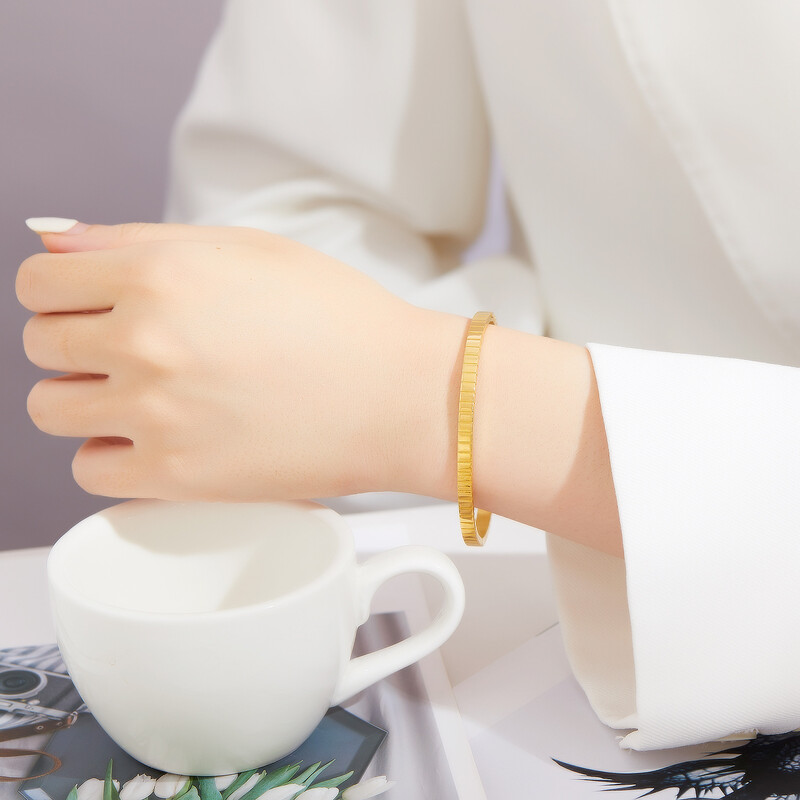 VQYSKO Accesorii pentru brățări geometrice cu zirconi, personalizate, simple, versatile, din oțel din titan, brățară de mână, bijuterii pentru femei