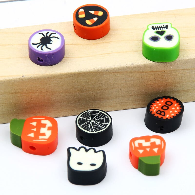 Zmiešané halloweenske korálky z polymérovej hliny, ručne vyrobené ploché, voľne rozmiestnené, pre deti, výroba šperkov, DIY náramok, náhrdelník, príslušenstvo, 20-100 ks
