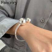 Foxanry Minimalistický pečiatka Náramok Trendy Elegantný Prívesok Lesklé Guľôčkové Šperky Narodeninové Darčeky Párty Doplnky