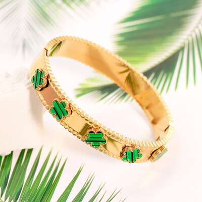 Karštas išpardavimas mados aukso spalvos nerūdijančio plieno gėlės penkių žvaigždučių apyrankės apyrankės moterims, meilė mielos apyrankės papuošalai vakarėlio dovana