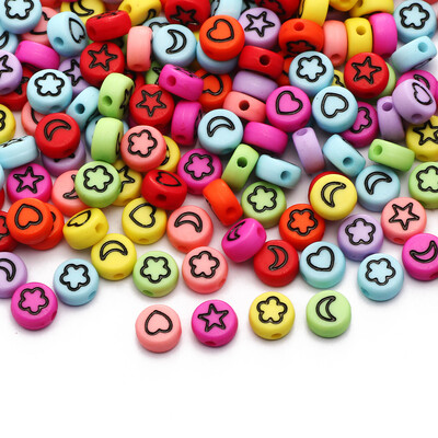 Arany színű szív akril kerek gyöngyök 4x7mm fehér betűs távtartó gyöngyök ékszerkészítéshez barkácsolás nyaklánc karkötő kiegészítők