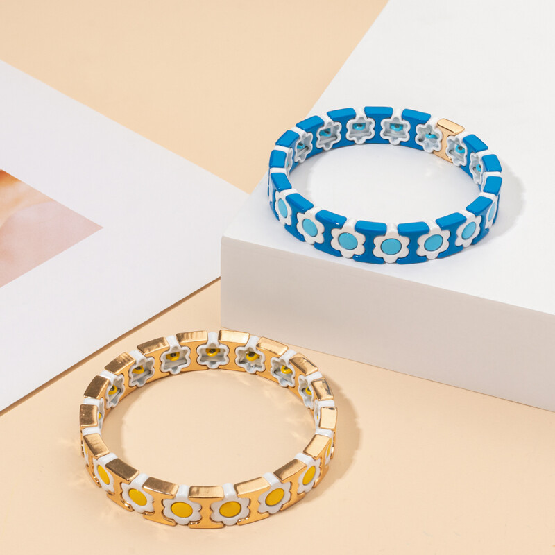 Új dizájn színes virágos varázslatok karperec nőknek kézzel készített bohém elasztikus virág karkötők fém gyöngyök ékszerek