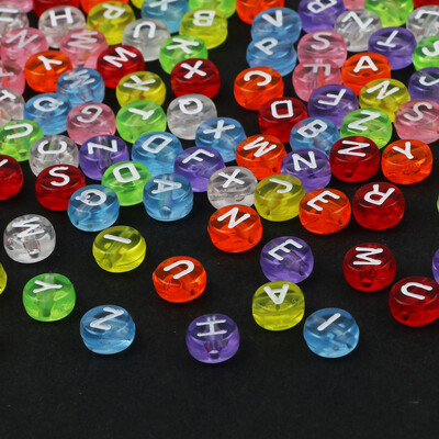 4x7mm 200ks ploché okrúhle priehľadné akrylové korálky biele písmenové korálky akrylové abecedné dištančné korálky na výrobu šperkov, DIY remeslá