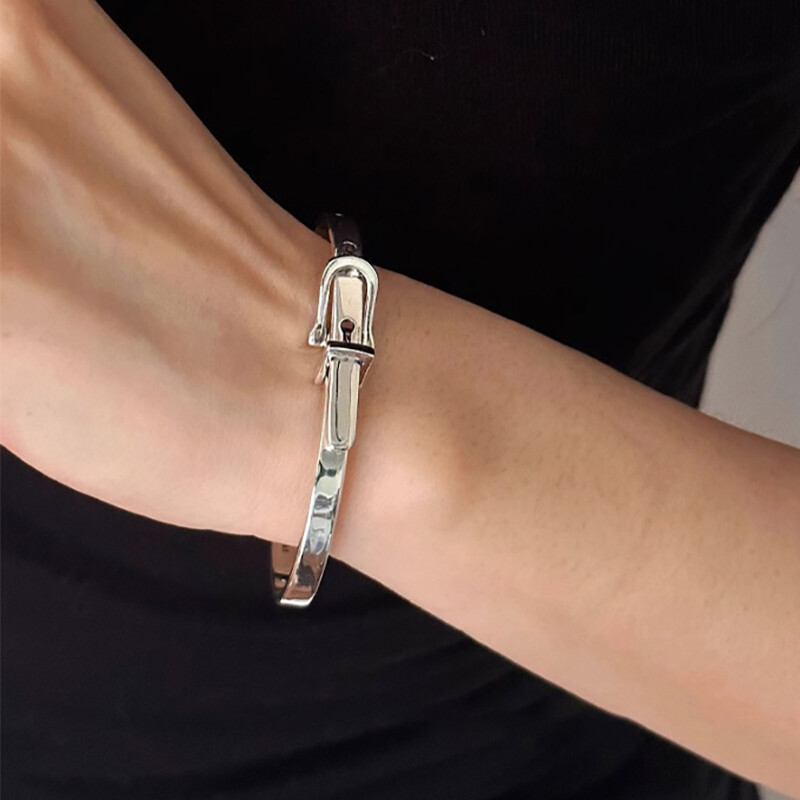 Foxanry Strieborný farebný opasok Geometrický náramok pre ženy Páry Trendy Vintage Kreatívny Dizajn Osobnosť Kúsky na narodeniny Šperky Darčeky