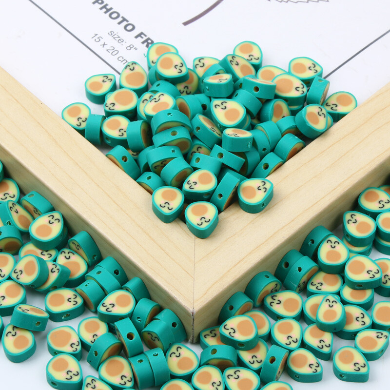 20/50/100db Aranyos tojásos polimer agyaggyöngyök mosolygó arc kézzel készített laza távtartó ékszerkészítéshez barkácsolás karkötő nyaklánc kiegészítők