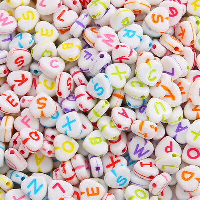 Mišraus plastiko akrilo anglų abėcėlės raidžių širdies karoliukai papuošalams gaminti „pasidaryk pats“ rankų darbo apyrankės karoliai, auskarų priedai