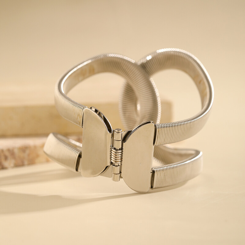 Didelio tuščiavidurio kryžiaus dizainerio atvirų rankogalių apyrankė moterims Madingos moteriškos apyrankės, 2024 m. madingi papuošalai ant rankų, moteriški