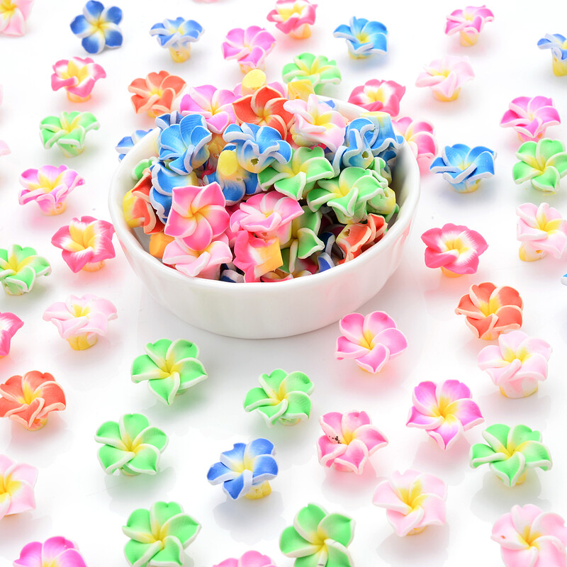 20 ks/sada 15 mm malé korálky z polymérovej hliny, plumeria, frangipani, kvety, viacfarebné zmiešané DIY náramky, havajské šperky, remeselné výrobky