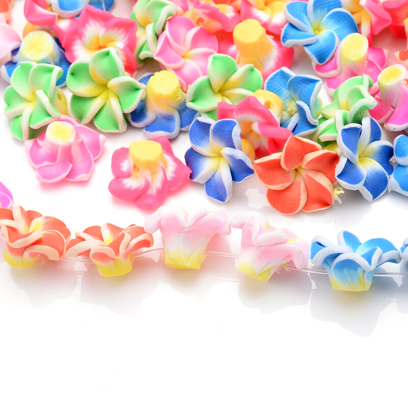 20 ks/sada 15 mm malé korálky z polymérovej hliny, plumeria, frangipani, kvety, viacfarebné zmiešané DIY náramky, havajské šperky, remeselné výrobky