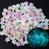 30 vnt šviečiančių akrilo karoliukų, 15 mm pentagramos palaidų karoliukų, skirtų tamsoje švytintiems papuošalams gaminti „pasidaryk pats“ apyrankės karoliai, auskarai