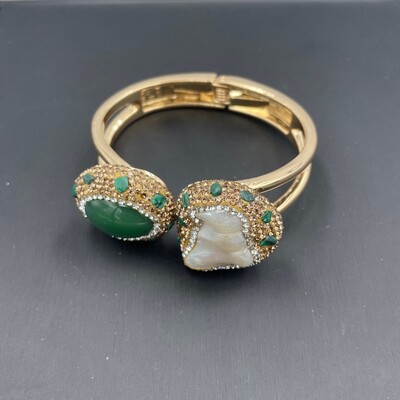 Natūralaus baroko gėlo vandens perlų žalios nefrito rankogalių apyrankės apyrankės moterims, suasmeninti vintažiniai kalnų krištolo nefrito žavūs papuošalai