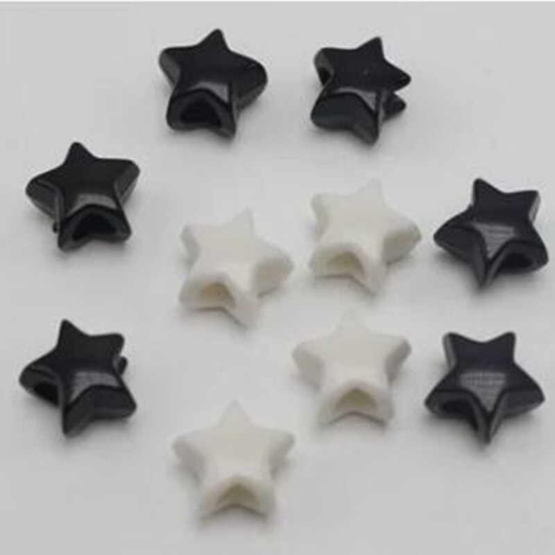 Egyszerű 10 mm-es fekete/fehér/színes akril/műanyag csillag DIY laza gyöngyök ékszerlelet 3-3,5 mm-es nagy lyukkal 100db y1417