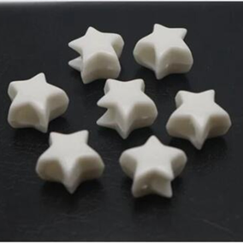 Egyszerű 10 mm-es fekete/fehér/színes akril/műanyag csillag DIY laza gyöngyök ékszerlelet 3-3,5 mm-es nagy lyukkal 100db y1417