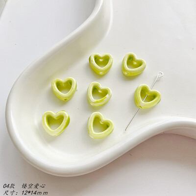 Šviežios žalios serijos keraminės mielos gėlės grybų meilės širdelės palaidi karoliukai „pasidaryk pats“ rankomis papuošti karoliukais apyrankės medžiaga