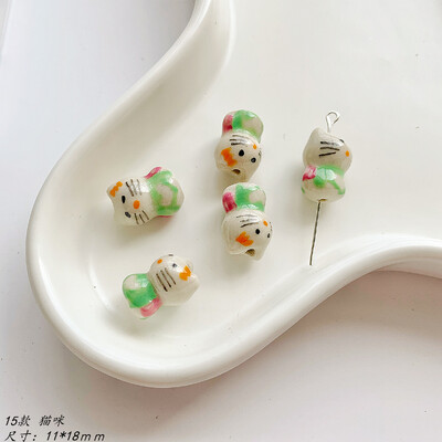 Šviežios žalios serijos keraminės mielos gėlės grybų meilės širdelės palaidi karoliukai „pasidaryk pats“ rankomis papuošti karoliukais apyrankės medžiaga