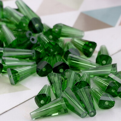 4 Κρυστάλλινες χάντρες σε σχήμα πύργου 6 χιλιοστών Αυστριακές κωνικές γυάλινες χάντρες Χαλαρές χάντρες για κοσμήματα DIY βραχιόλι κολιέ