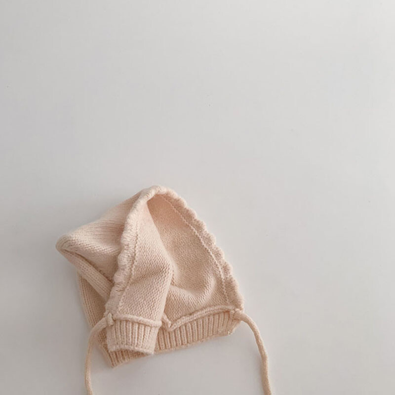 Zimska slatka dječja pletena kapa s jagodama. Korejska jednobojna zaštitna kapa za uši za djevojčice, topla heklana kapa s poklopcem