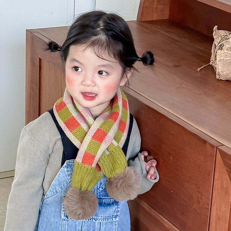Őszi téli meleg gyereksálak kockás plüss golyók puha kényelmes baba gyerekek nyak gallér gyűrű sál hangtompító fiúknak lányoknak