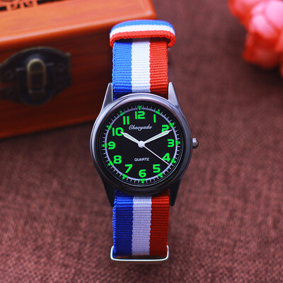 Chaoyada Ženski Muški Ručni satovi s platnenim remenom u boji i prugama Djeca Djeca Dječaci Djevojčice Studenti Fluorescentni digitalni testni satovi