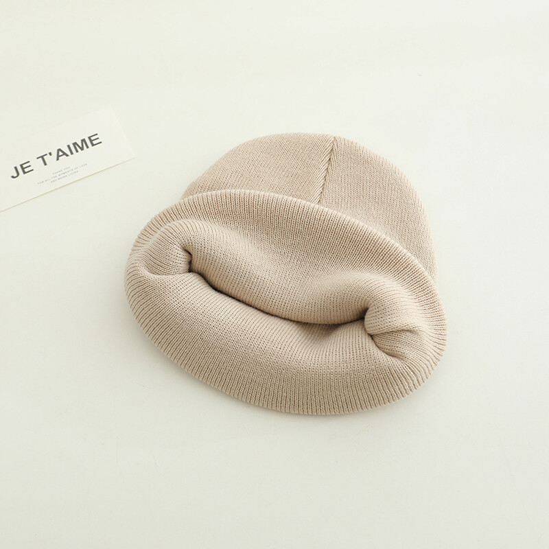 2024 m. Naujas rudens žiemos laisvalaikio megztas siuvinėtas animacinis filmas Dinozaurai Vaikai Lauke Kepuraitės Sportinės Šiltos Kepuraitės Kūdikiams