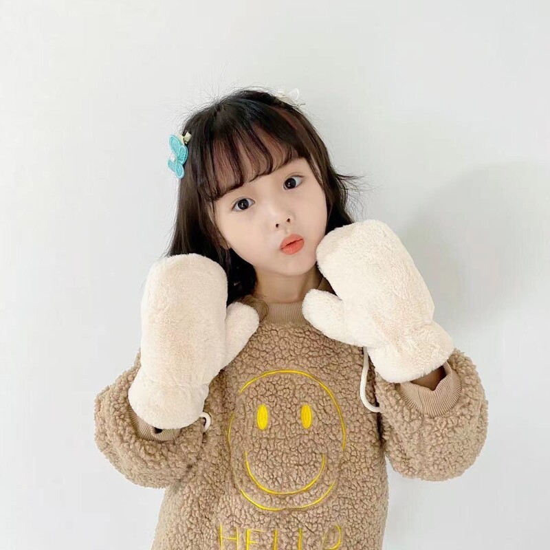 Téli baba meleg kesztyűk tömör vastag gyerekkesztyű lányoknak fiú puha plüss gyerekeknek szőrme ujjatlan ujjú kesztyűk