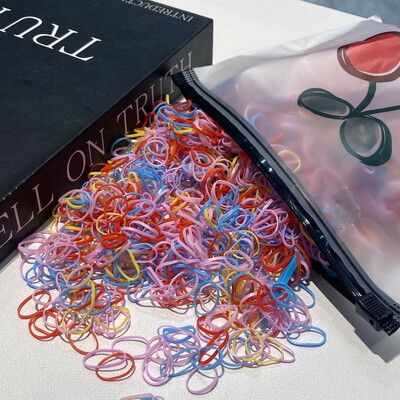 2000db/tétel Kis eldobható átlátszó hajkötők kislányoknak Rugalmas gumiszalagok karkötőhöz Baba Mini haj kötél fejpánt