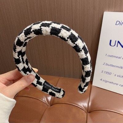 Őszi/téli új fekete-fehér kockás fejpánt szivacs széles hajpánt női lányoknak elegáns hajkarika divatos hajkiegészítők
